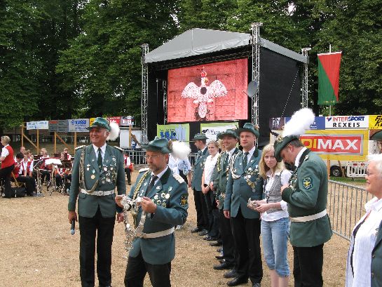 Der Thron 2009/2010 wird entlassen